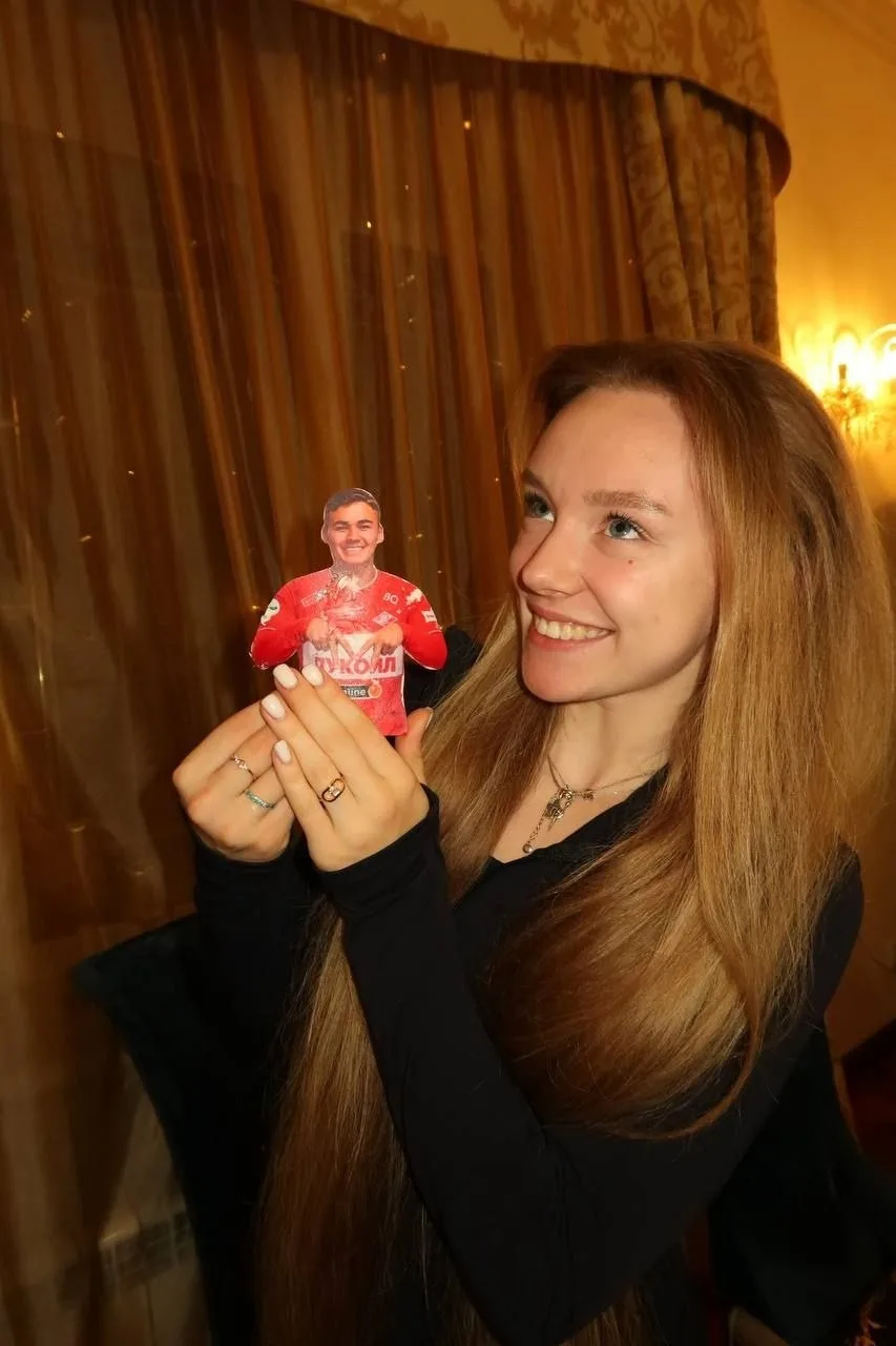 Ещё немного кадров с дня рождения Алисы Медведевой 😍