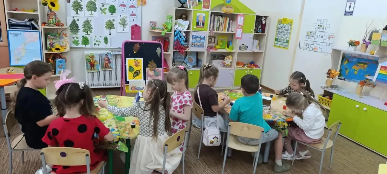 Творческая мастерская в подготовительной группе №4 «Ромашка» 😌✨