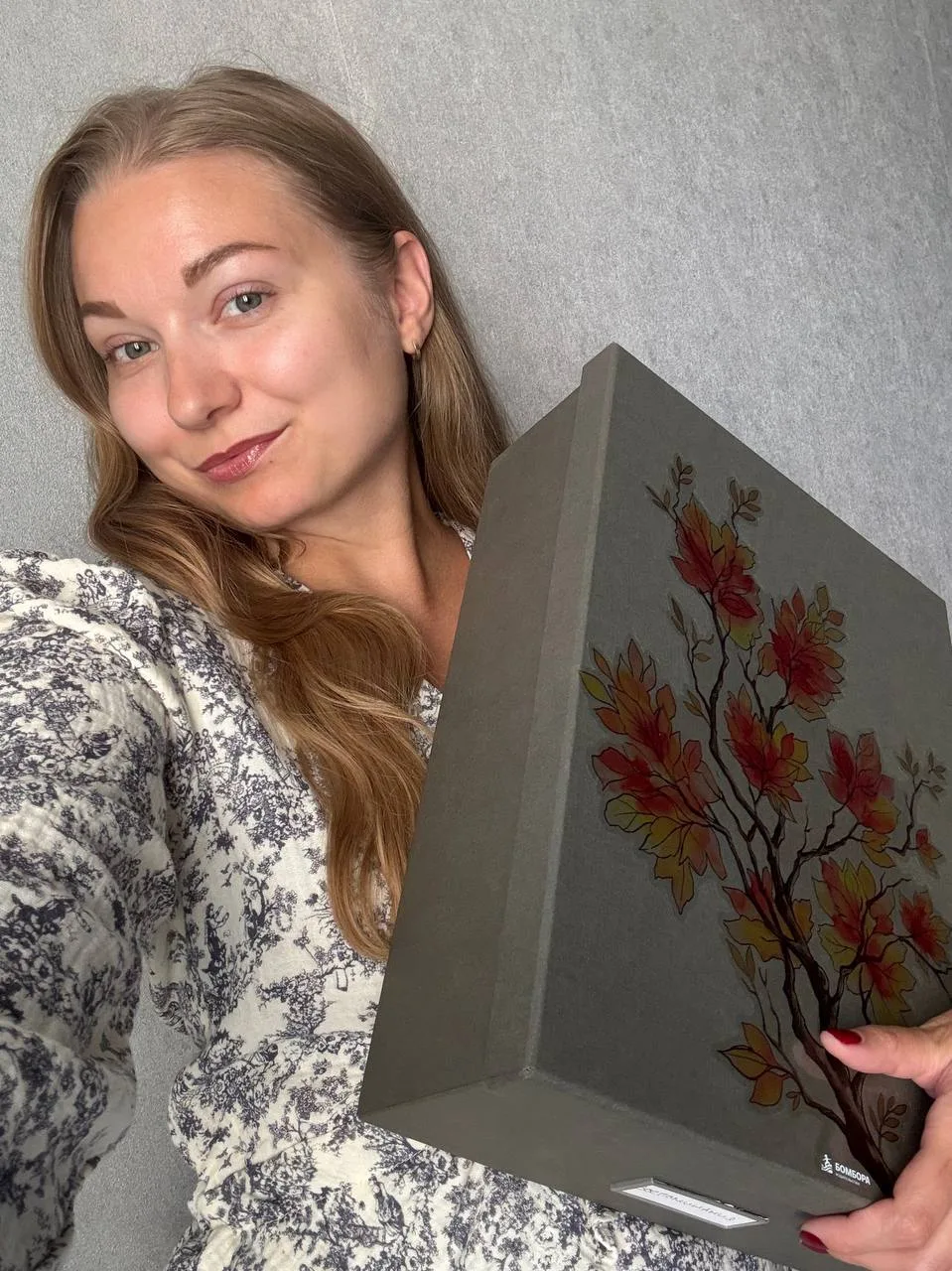 ☕️ Настоящая осень пришла с этой красивой коробочкой.