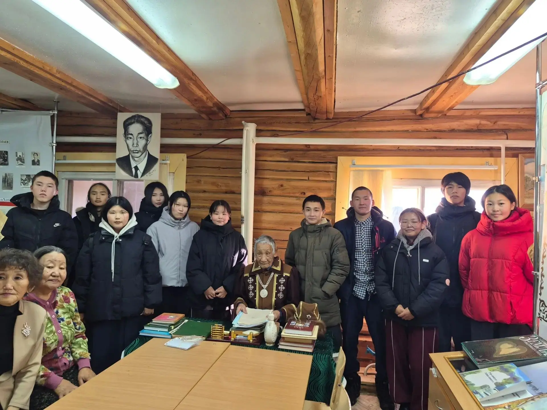 ⚜Аполлон Михайлович Апросимов литературнай түмэлин үөрүүлээх арыллыыта