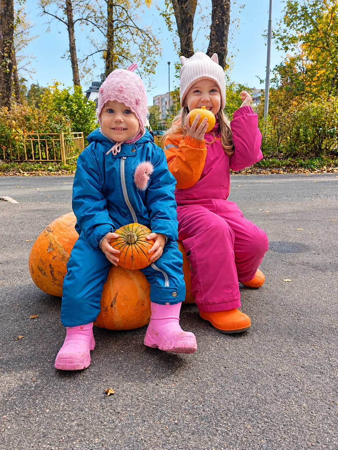 🍂 Осенний фотомарафон продолжается: ловим тёплые моменты!