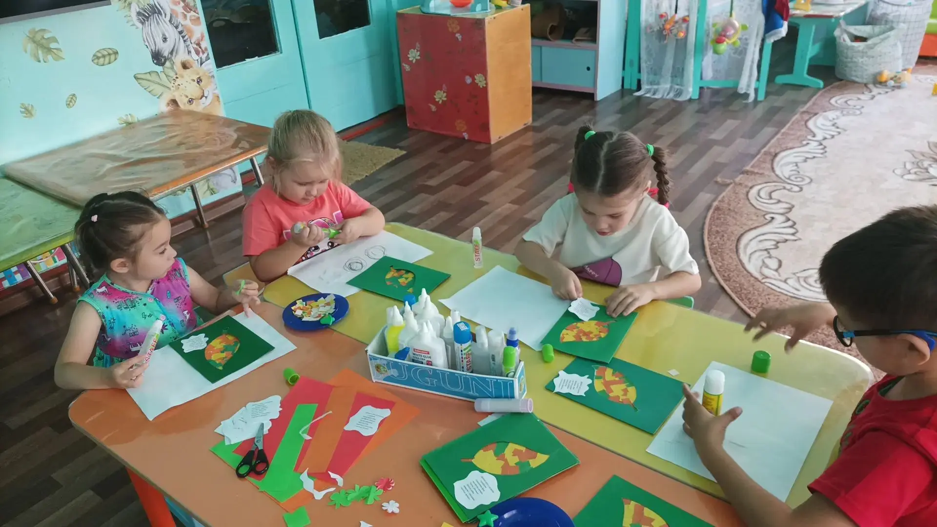 🎉🎁С Днем учителя, ура!