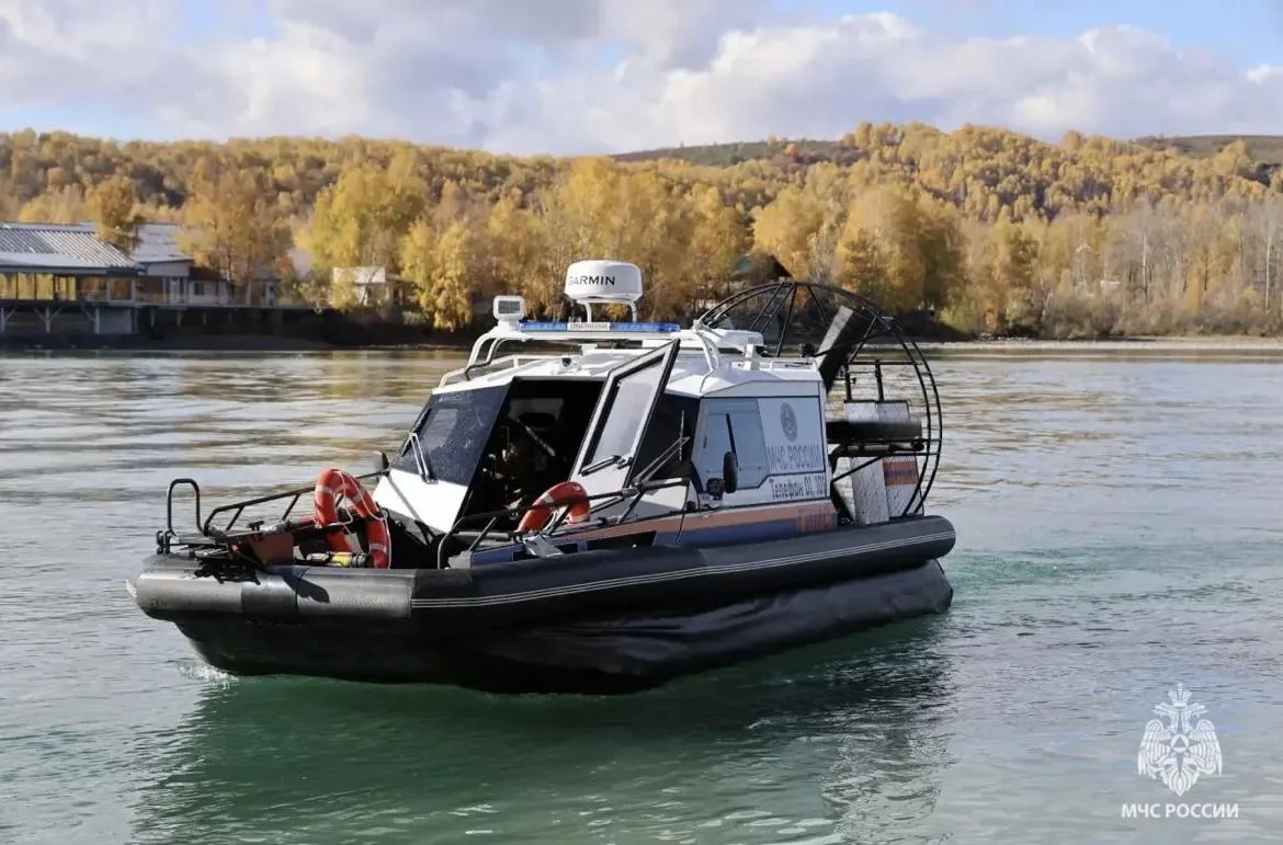 🚤 Аэролодка «Север 650К» пополнила парк техники ГИМС в Республике Алтай