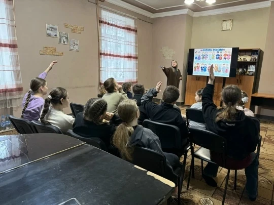 В Городском дворце культуры им. В. Г. Кирсановой прошли информационные часы «Познаём на...