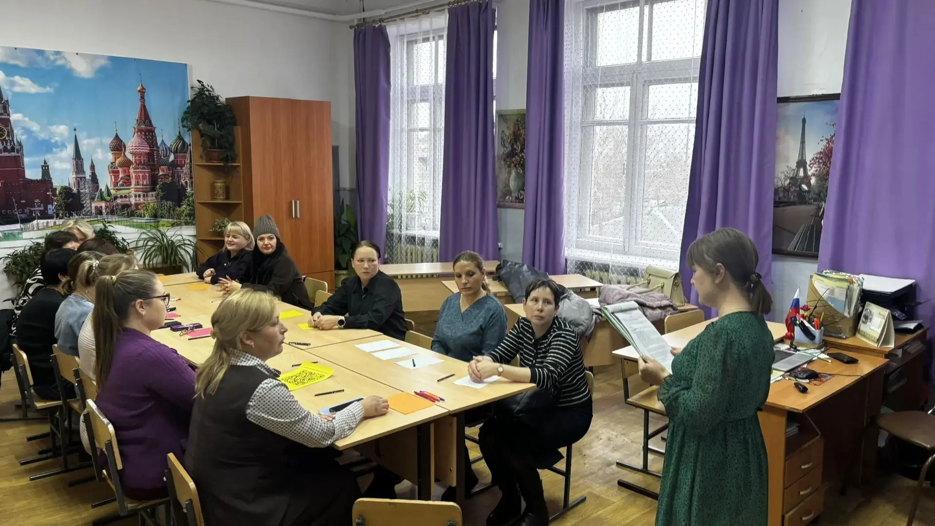 15 октябя в школе состоялось родительское собрание на тему "Использование гаджетов". Со...