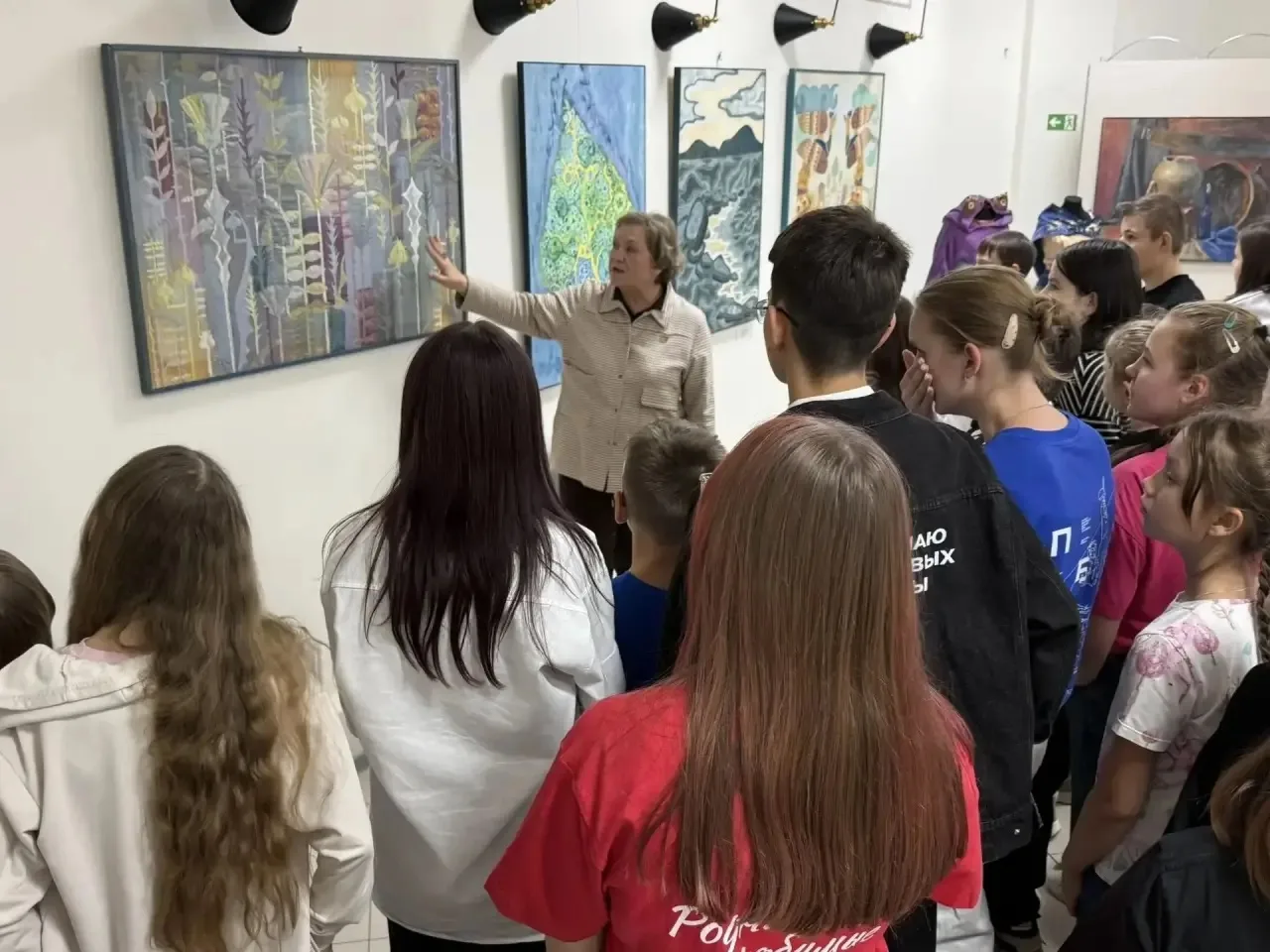 🌟 В Музейно-выставочном центре г. Лангепаса состоялось открытие выставки учебно-творче...