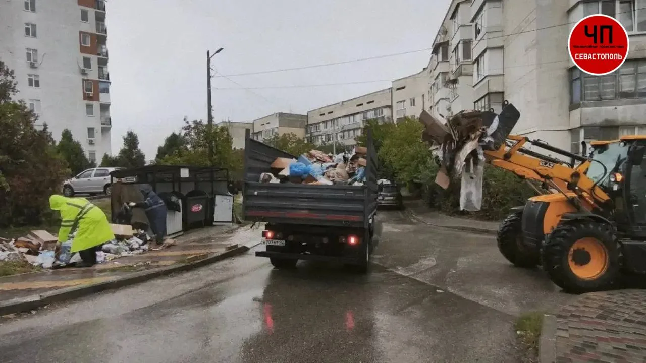 🚮За вчерашний день с городских улиц вывезли 376,44 тонн отходов.