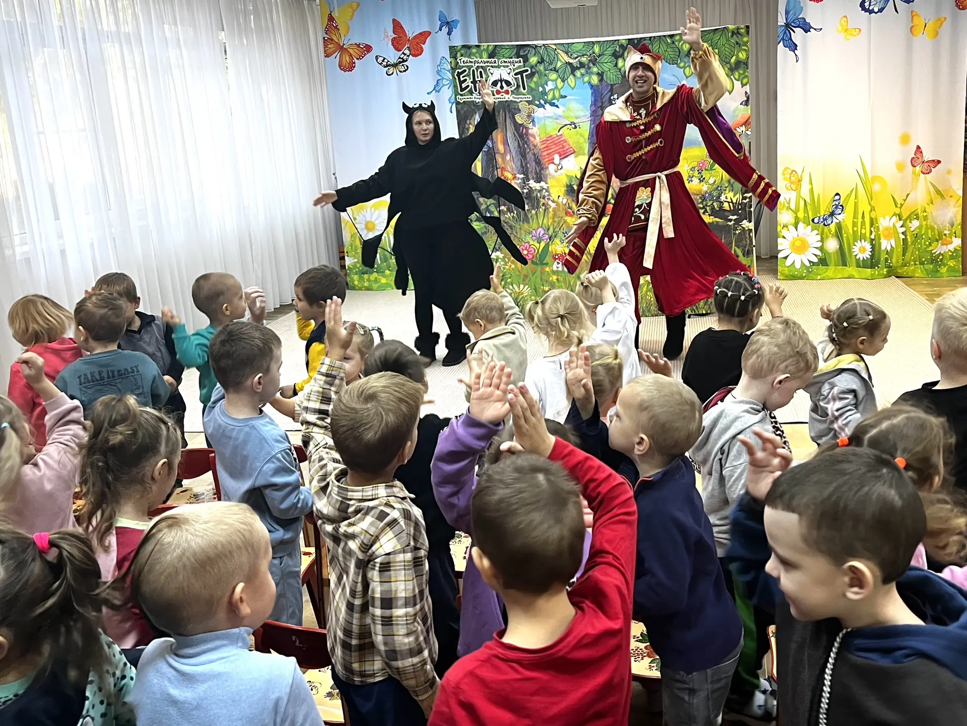 🎭 Театр в детском саду — это маленькое чудо, которое дарит большие возможности! ✨