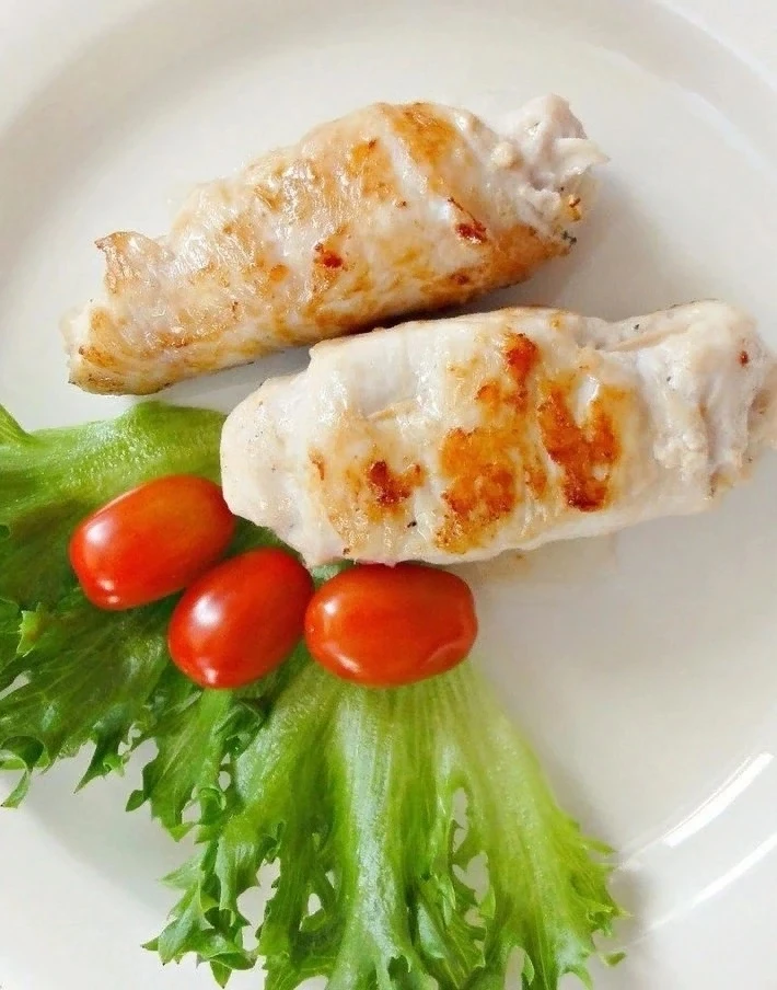 Куриные колбаски с чесноком: просто и вкусно!