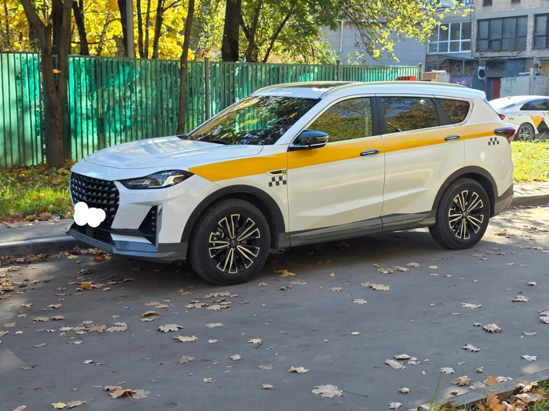 Месяц как забрал машину. Пробег 7800, нареканий нет.