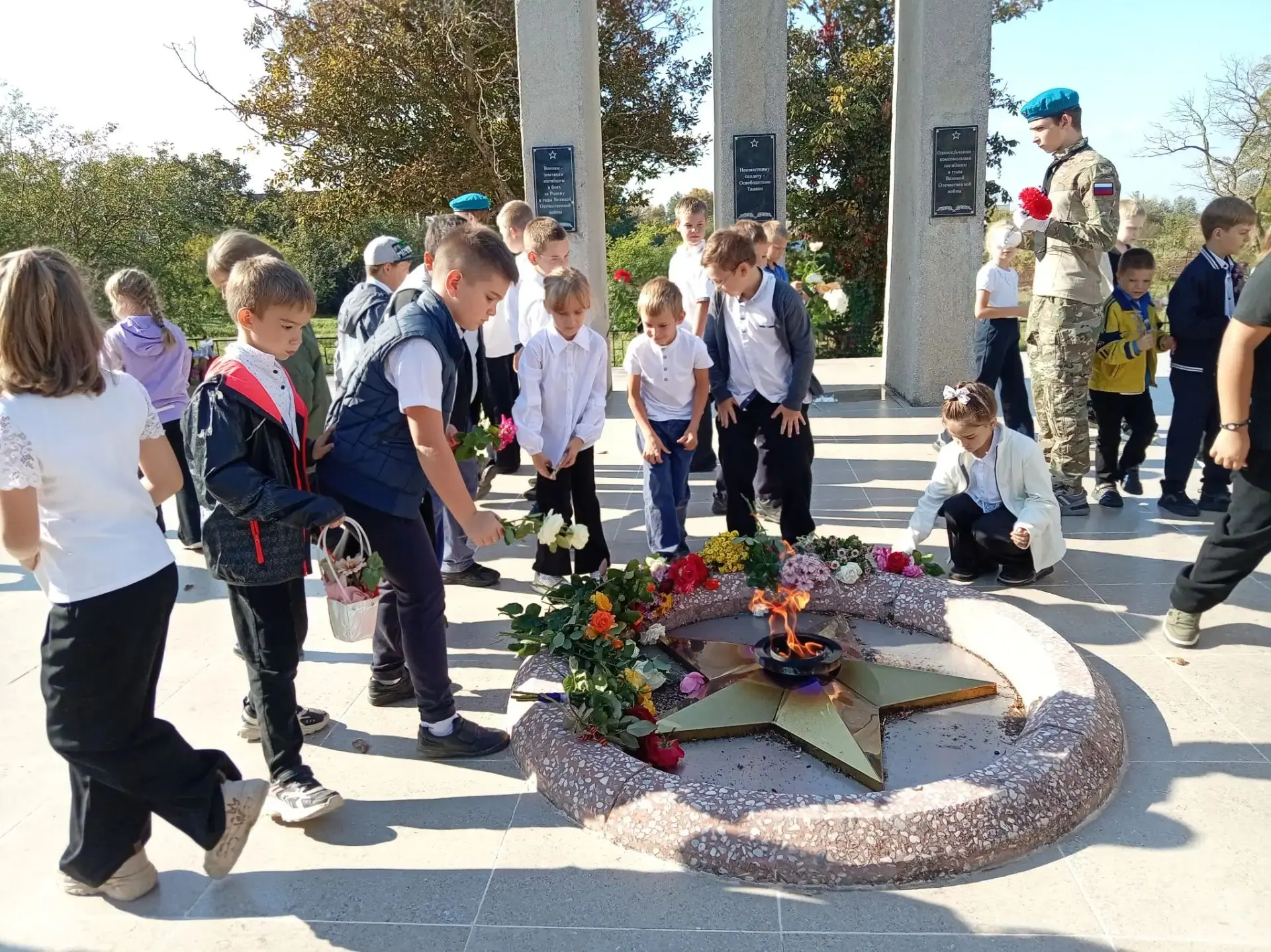 🕯 83 года со дня освобождения поселка Приморский