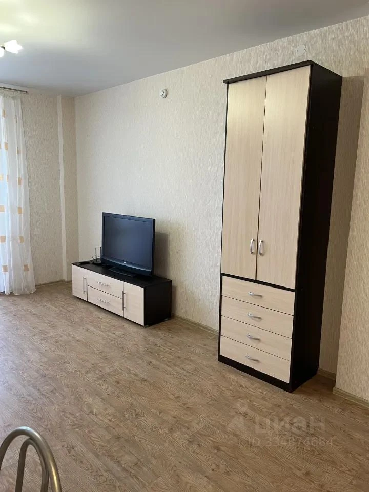 Сдам без посредников: студия, 35м²