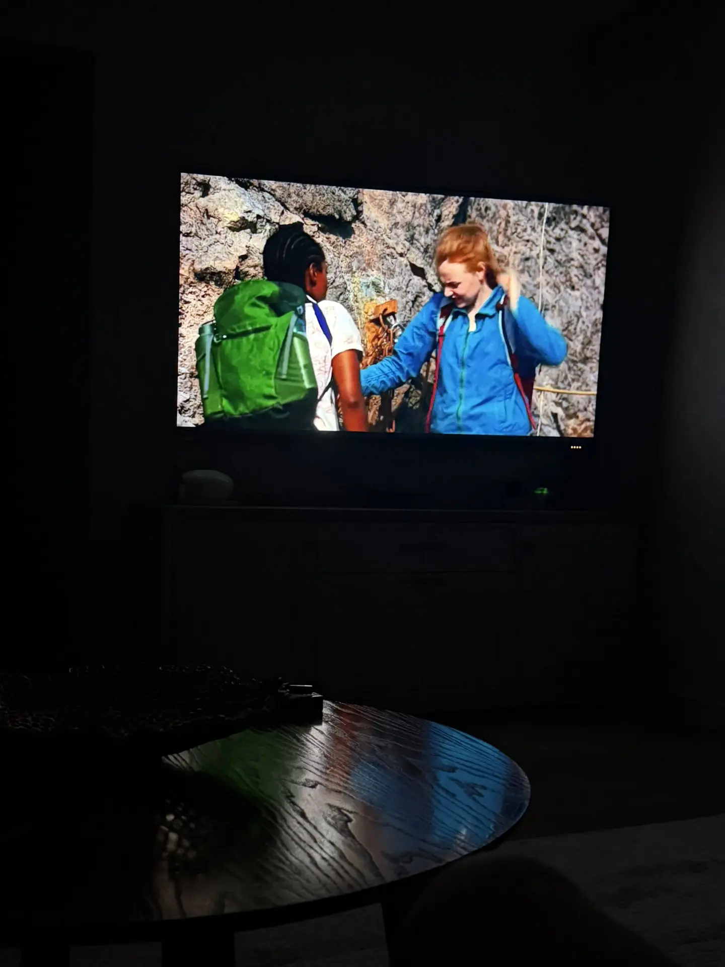 Я смотреть фильм Вышка 2, и спать, всем 😴