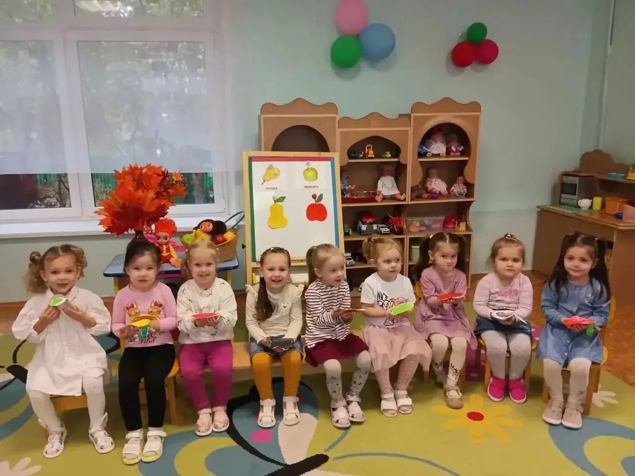 🍎 Тема недели «Фрукты» в ДО-2: фруктово-ягодный компот на зиму!