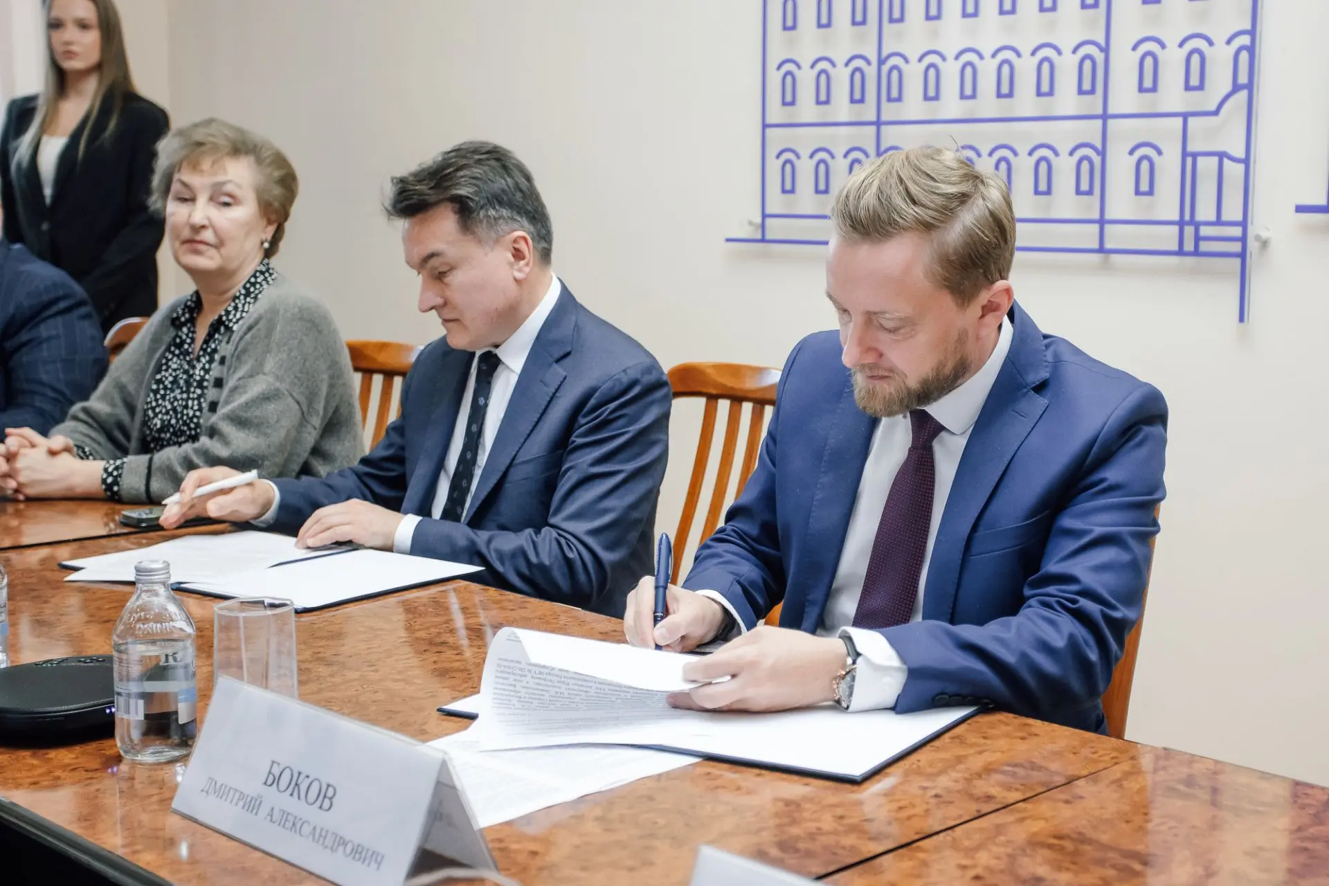 Не так давно, на Восточном экономическом форуме во Владивостоке, мы договорились с Юрие...