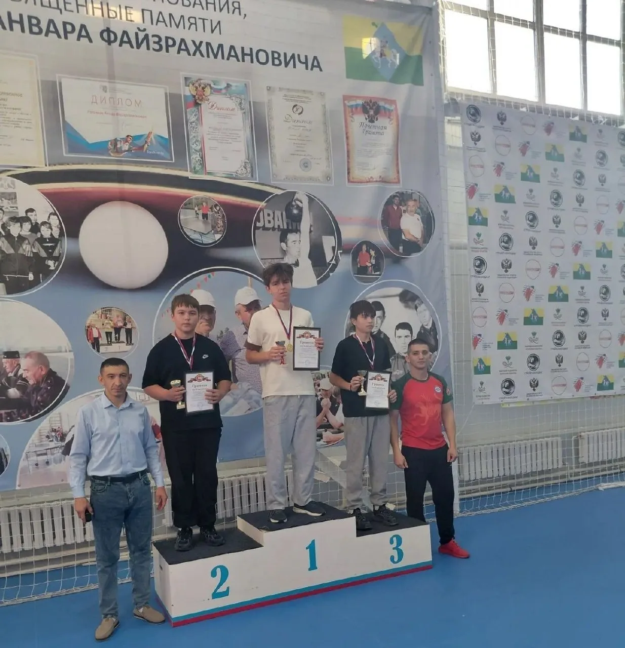 🏆 Школьники из Нурлатского района обыграли хозяев турнира в Алькеево