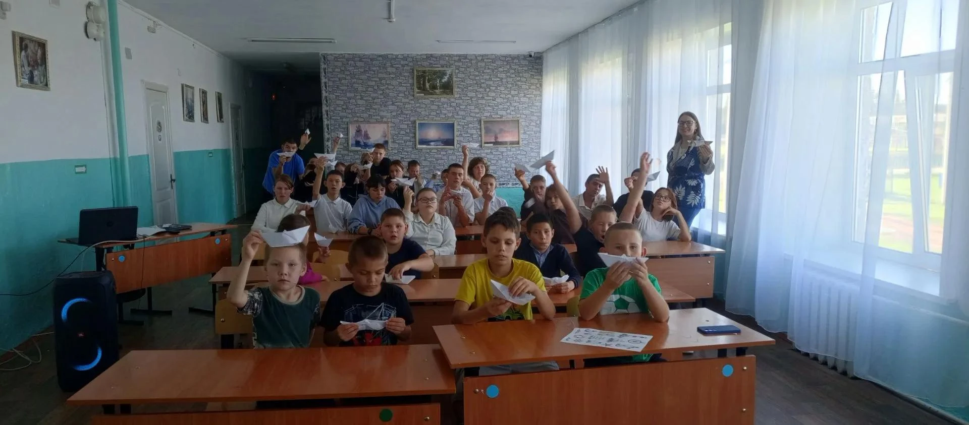 ✨ «Классные встречи» — это не просто уроки, а настоящие мосты к будущему! ✨