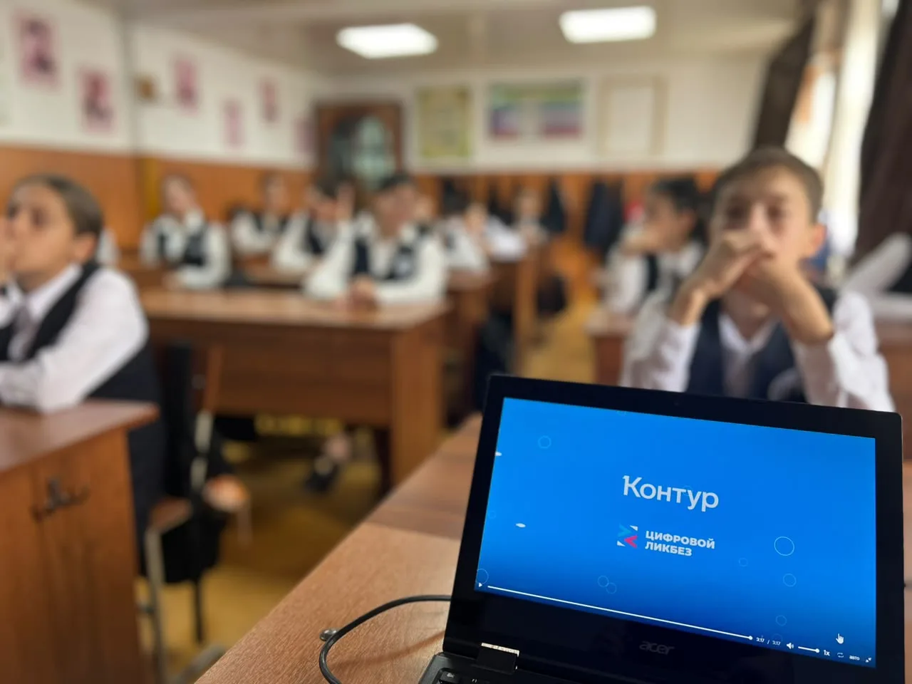 🛡️ Цифровой ликбез: помощник или враг?
