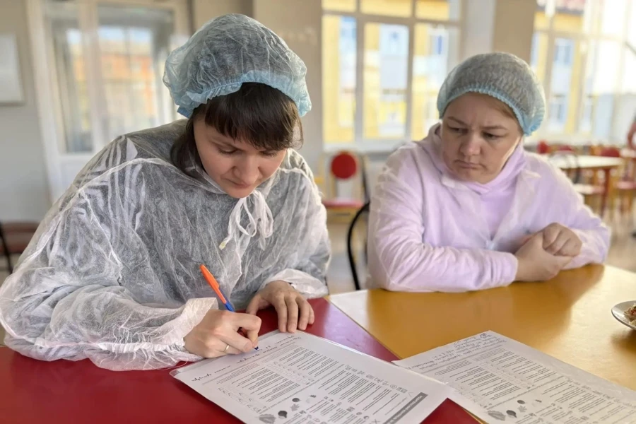 В чебоксарских школах продолжается контроль за организацией горячего питания