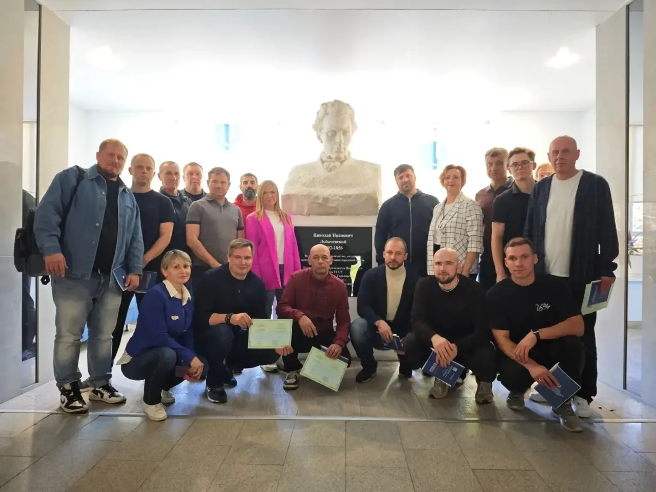 ⚡️ Будущее адаптивного хоккея в надежных руках!
