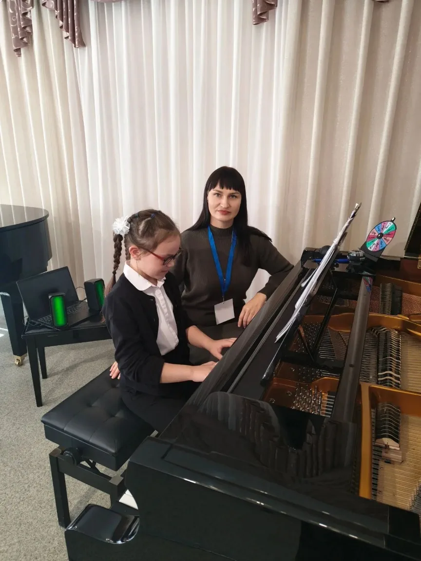 Преподаватель из Магдагачи достойно представила Амурскую область на окружном этапе Обще...