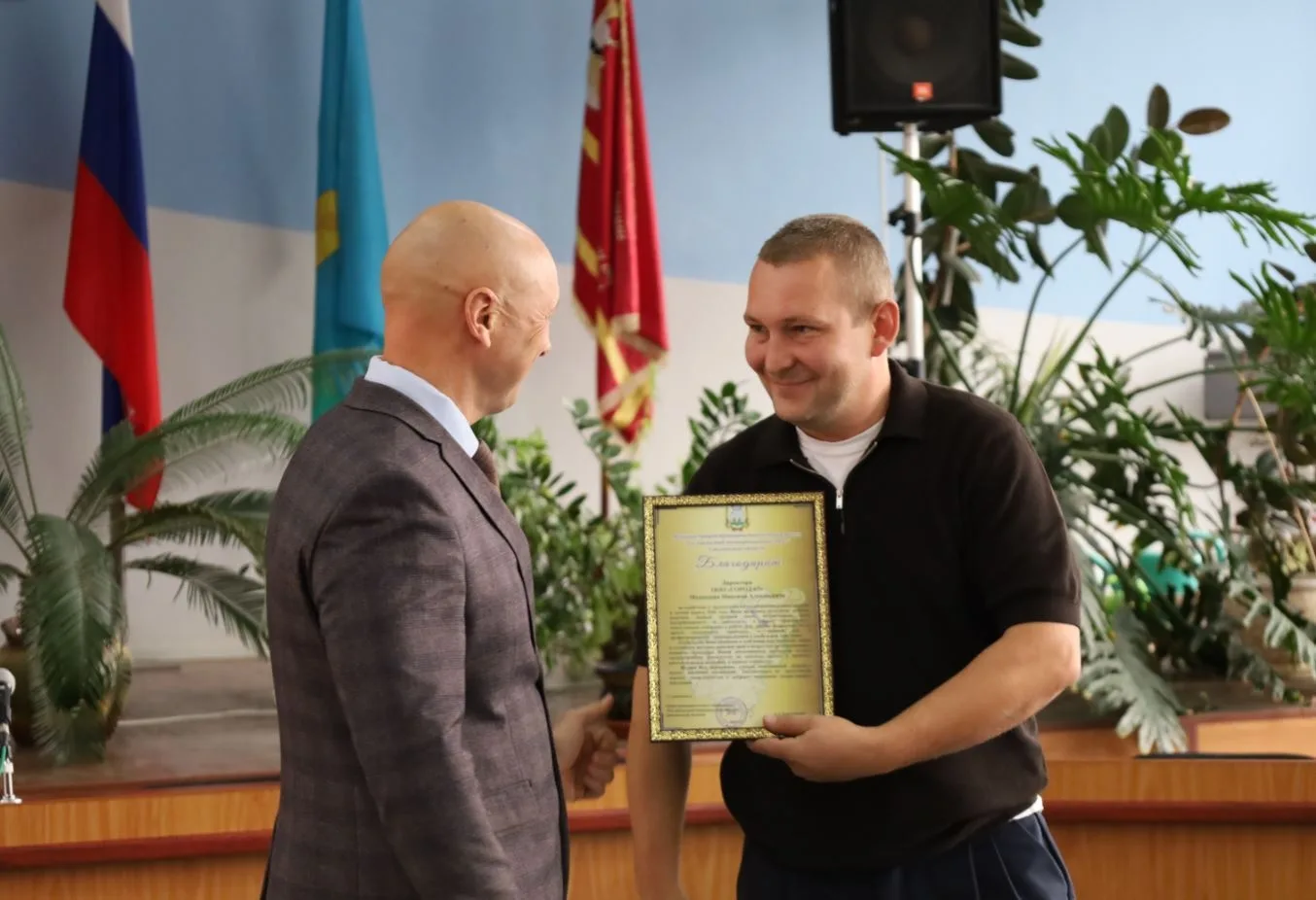 Глава округа Дмитрий Близученко сегодня поблагодарил местных предпринимателей и директо...