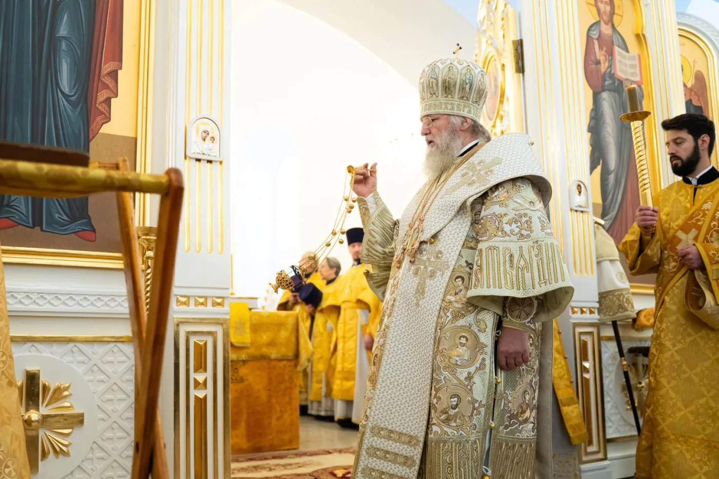 В Нягани освятили Храм в честь Владимирской иконы Божией Матери