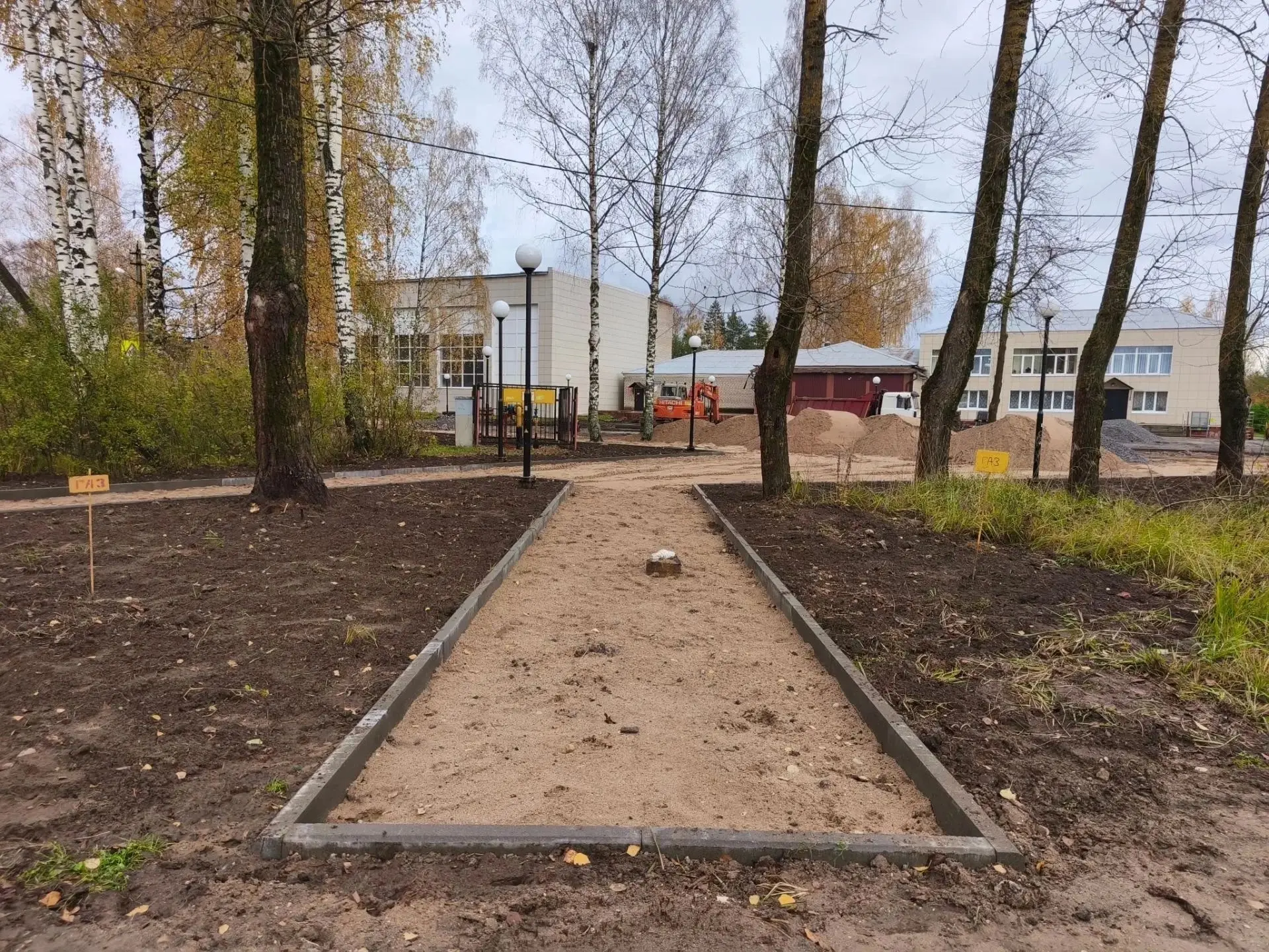 В Суде преображается территория возле Дома культуры