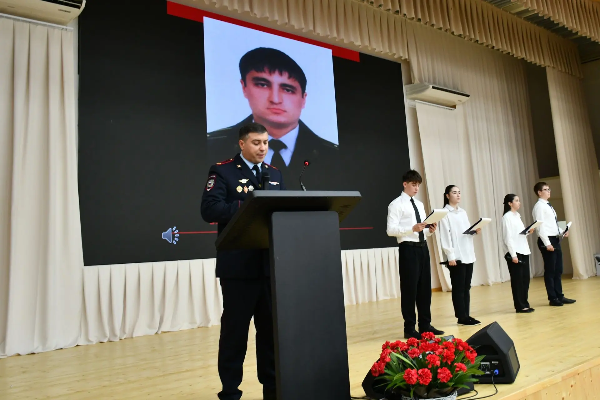 Сотрудники республиканского УНК МВД по КБР  почтили память Рашида Ногерова