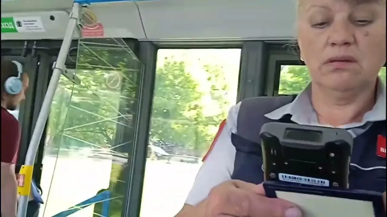 В Саратовской области могут резко вырасти штрафы для безбилетников и перевозчиков.