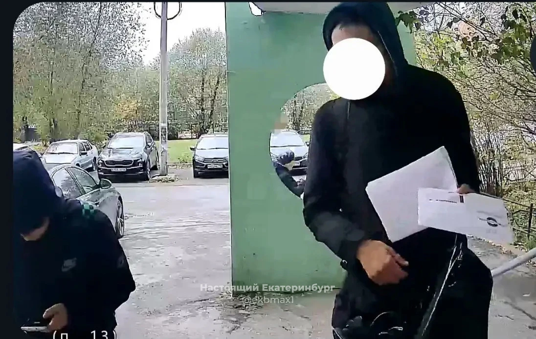Высоцкого, 10.