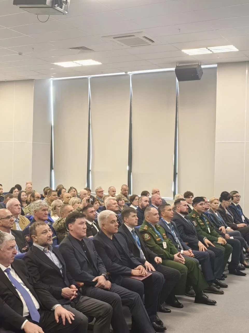 09 октября 2026 г. В Ростовской области прошла II межрегиональная конференция «СВОи при...