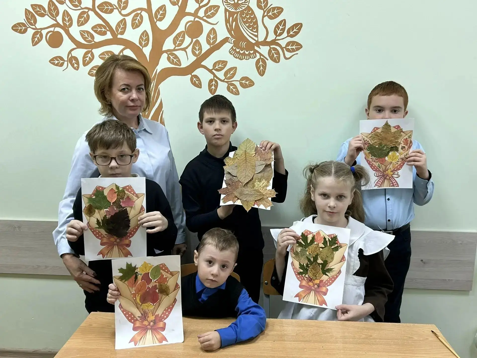🍁 «Собери осенний букет»: творческая встреча во 2 «В» классе