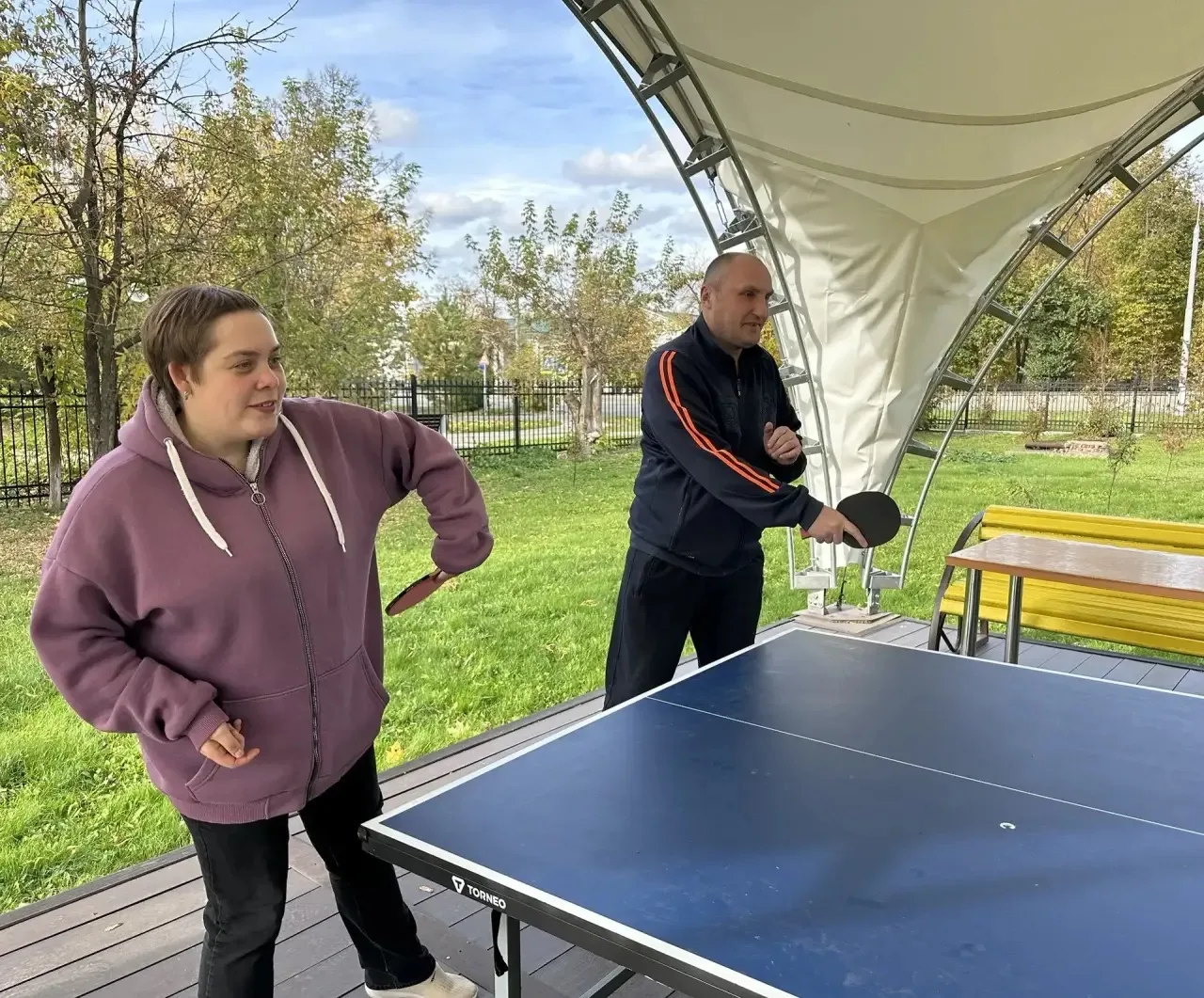 🏓Настольный теннис — это эффективная кардиотренировка, стимулирующая реакцию, координа...