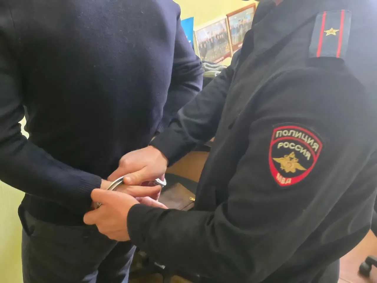 Пенсионер из Шахт обокрал частный дом на 180 тысяч рублей