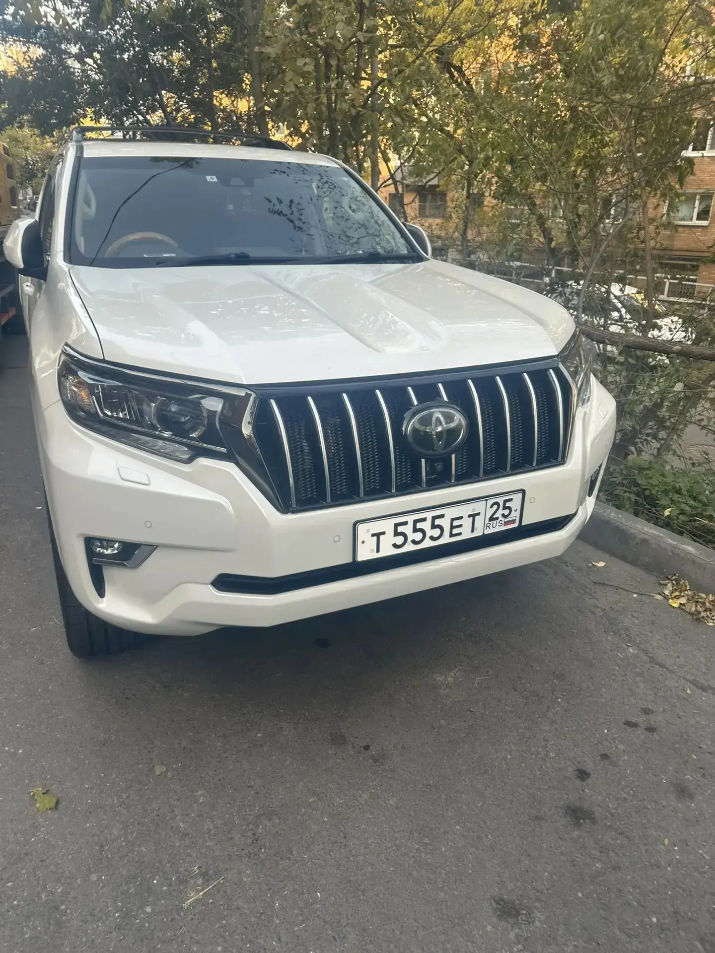 НУЖНО УБРАТЬ АВТОМОБИЛЬ
