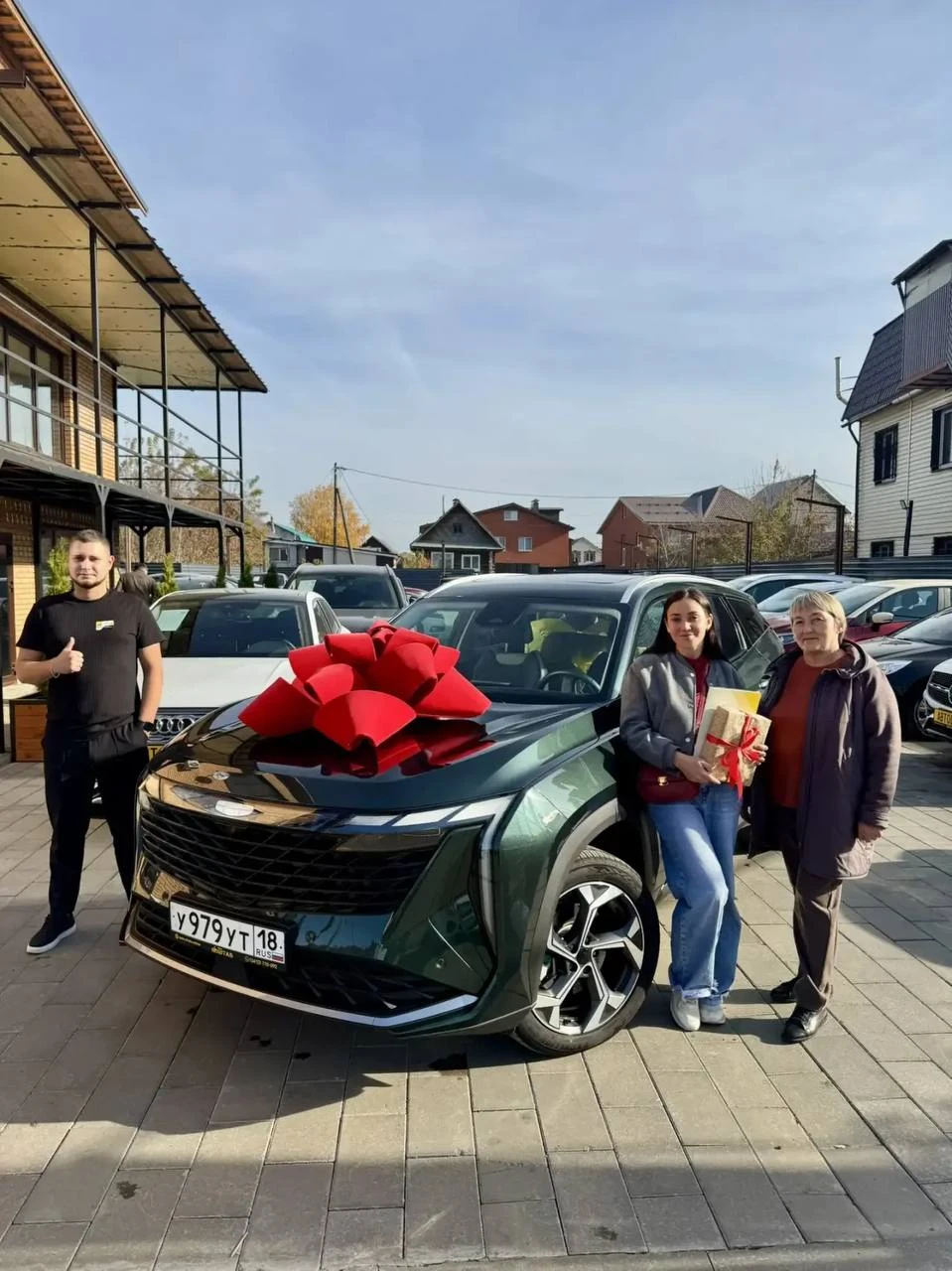 🎉 Поздравляем с покупкой автомобиля в АвтоШТАБ!