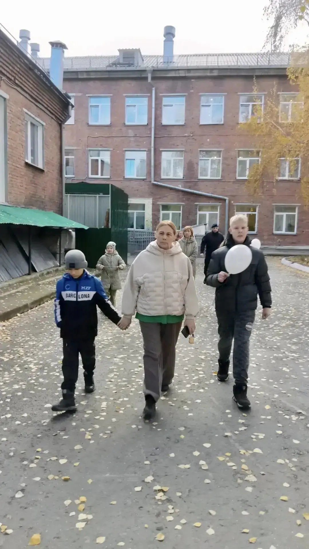 🕊️ Наше «Созвездие» продолжает участвовать во Всероссийской акции памяти павших воинов...