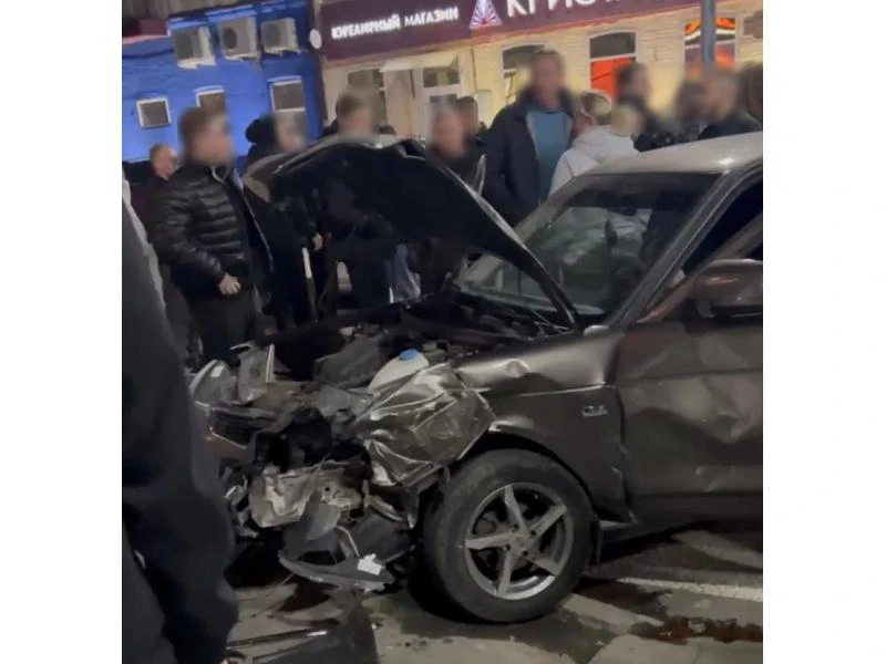 «Страшно и на тротуаре»: после жесткого ДТП на Советской горожане вновь заговорили о бе...
