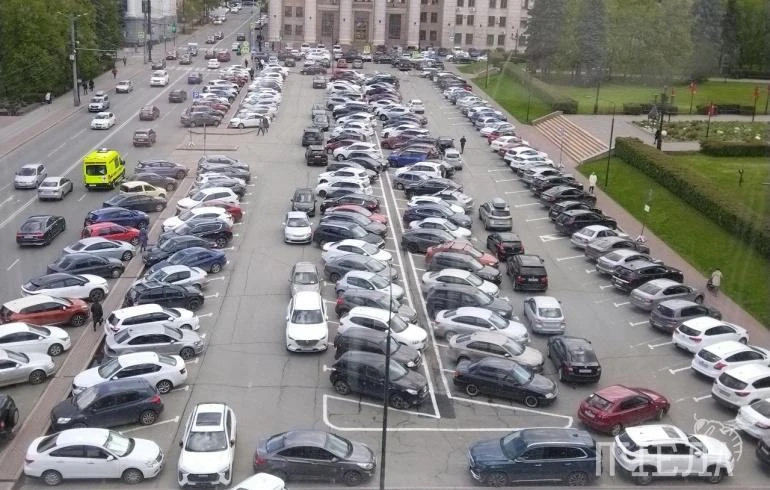 🚘 В приложении «Горпарковки» появилась информация о тарифах платного паркинга в центре...
