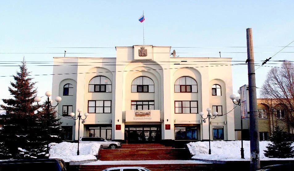 В Самаре задержан глава Куйбышевского района Алексей Пугачев. Суд отправил чиновника по...