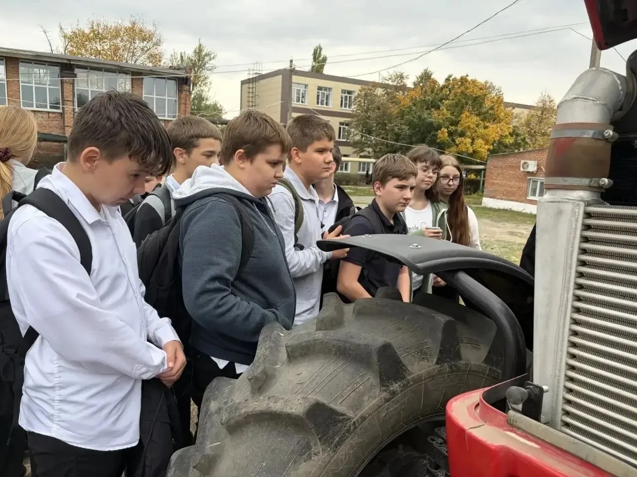 В рамках Всероссийской акции «Неделя без турникетов» обучающиеся 7 «А» класса (классный...