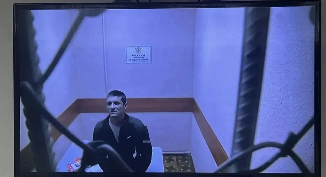 🚨 В Курске мужчина убил спящего человека и ограбил свою бабушку