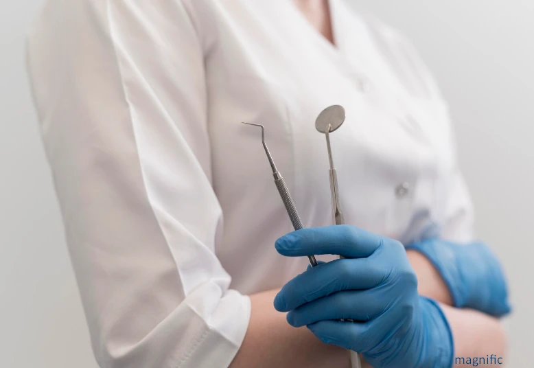 🦷 Зуб с несформированным корнем: сохранить пульпу или ставить пробку?