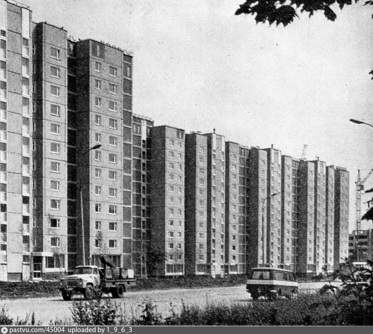 Шумозащитные дома на Осташковской улице