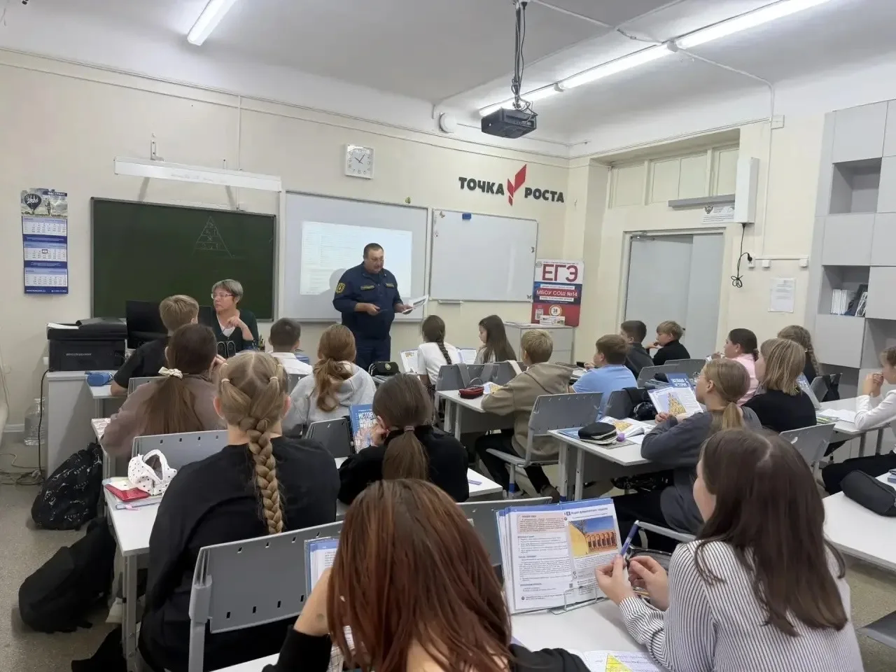 Школьникам Верхней Туры напомнили, как действовать при ЧС и вызывать экстренные службы