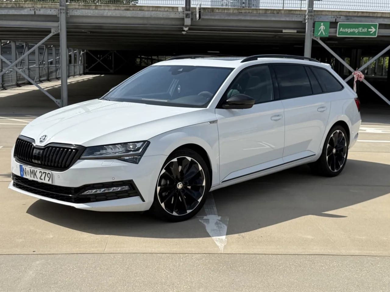 🚘 Skoda Superb 2.0 TSI DSG 4x4 2021 🚘