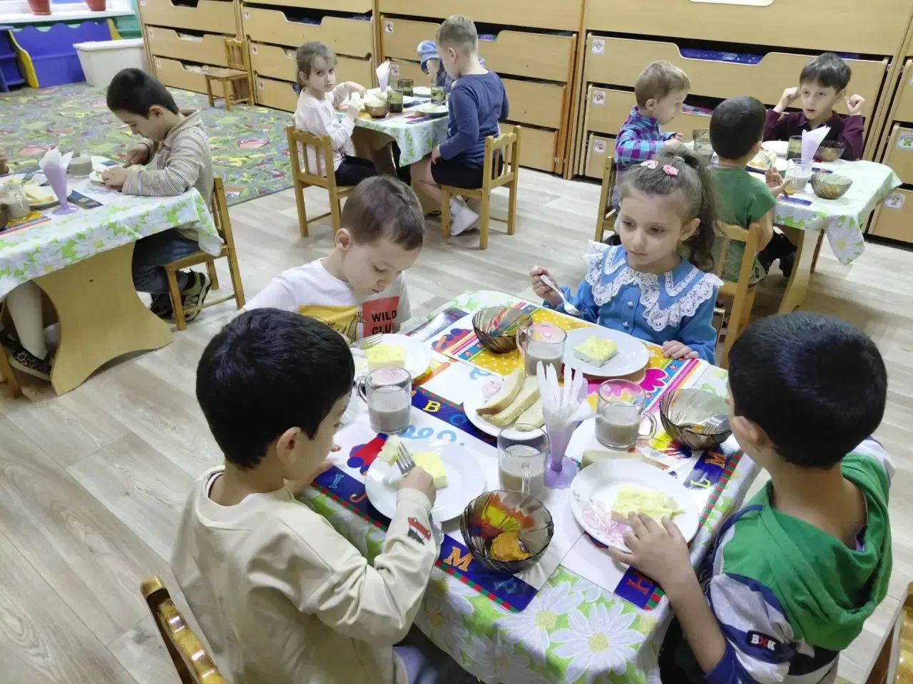 🍎 Полезные привычки начинаются с детства: питание в нашем детском саду! 🍎