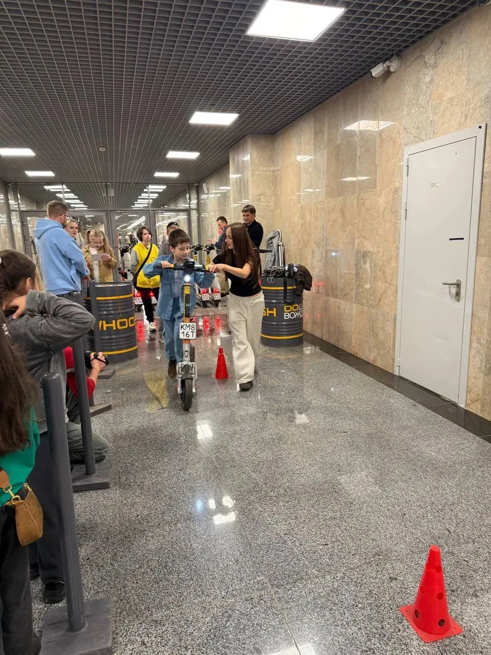🚇10 октября ребята 3Е/2 классом побывали на экскурсии в музее «Метрополитен», эта поез...