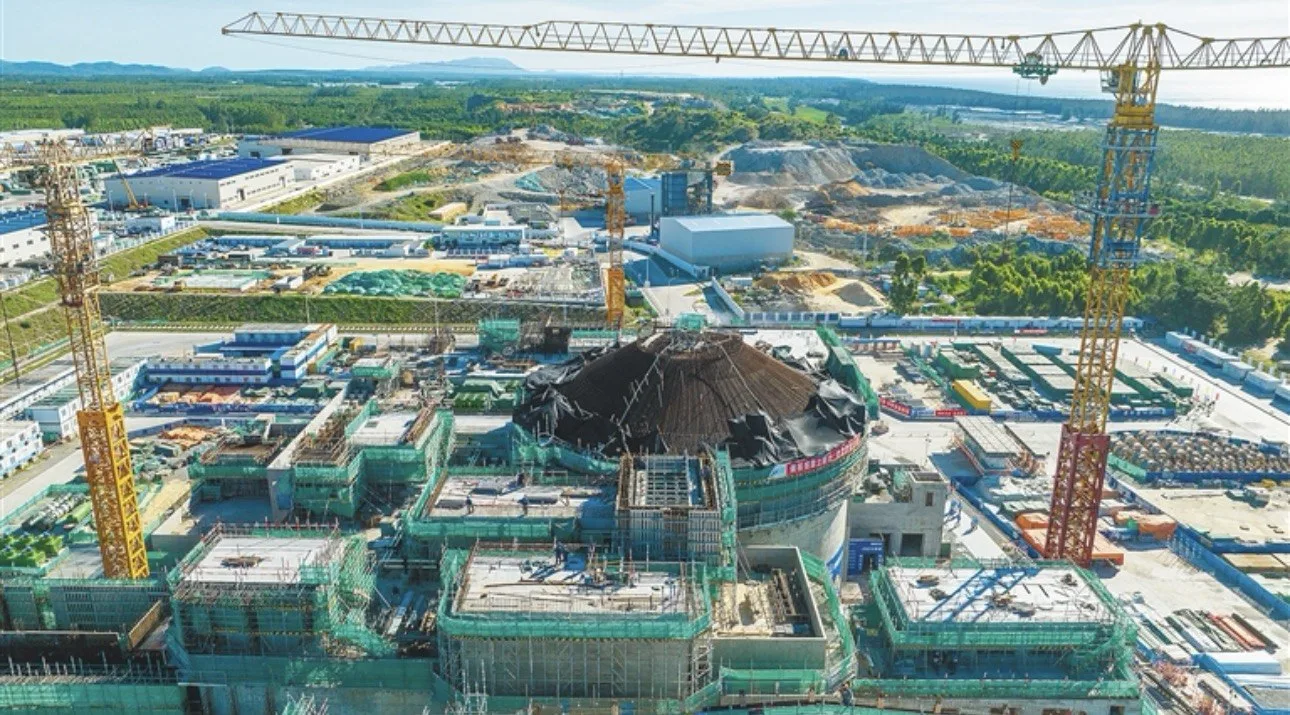 ⚡⚡Китайская CNNC начала «горячую обкатку» малого модульного реактора Linglong One на АЭ...